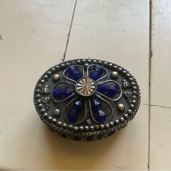 GANZ Pill Boxes Jeweled Rhinestone Lided Boxes Oval Square Silvertone - Picture 5 of 13